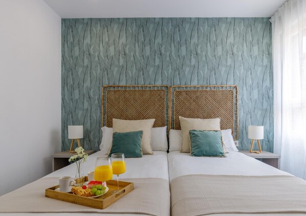 2 chambres, fer et planche à repasser, accès Internet, draps fournis