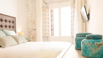 1 slaapkamer, een strijkplank/strijkijzer, internet, beddengoed