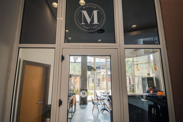 Interior - Apto Family 2D: doube bed + Single bed + Sofá bed (Guarulhos)