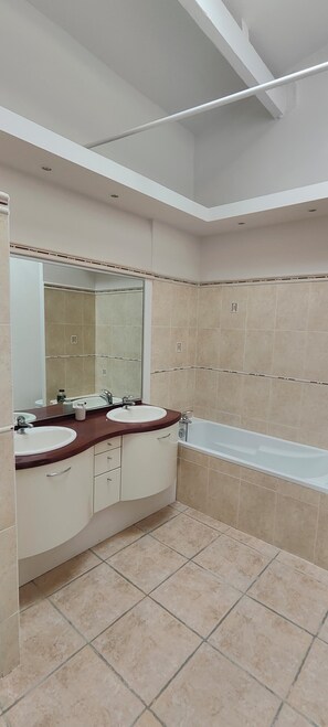 Hair dryer, towels, soap, toilet paper