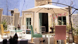 Unclassified image, 3 of 14, button - DAR LEKBIRA (Sousse)