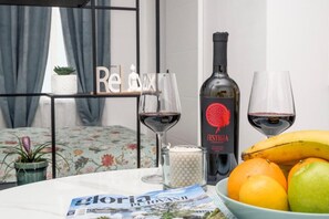 Huoneisto, 1 makuuhuone, kaupunkinäköala | Ruokailu