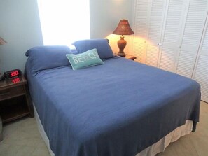 2 bedrooms, WiFi, bed sheets - Villa 3 - Standard Plus - Aloha Kai Vacation Villas (Siesta Key)