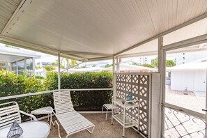 Property grounds - Villa 9 - Premium - Aloha Kai Vacation Villas (Siesta Key)