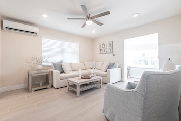 001 Living Area