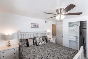 2 bedrooms, WiFi, bed sheets