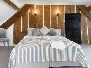 6 chambres, Wi-Fi gratuit, draps fournis