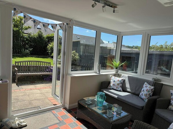 Smart TV, fireplace - White Lion, Aberporth (Aberporth)