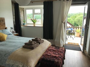 1 chambre, Wi-Fi gratuit, draps fournis