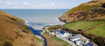 Tanyfron, Llangrannog
