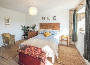 1 chambre, Wi-Fi gratuit, draps fournis