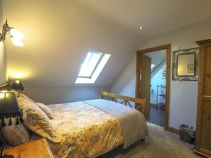 3 habitaciones, wifi gratis y ropa de cama 