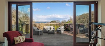 Glendale, Saundersfoot