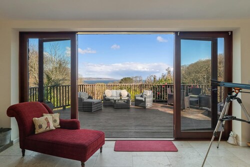 Glendale, Saundersfoot