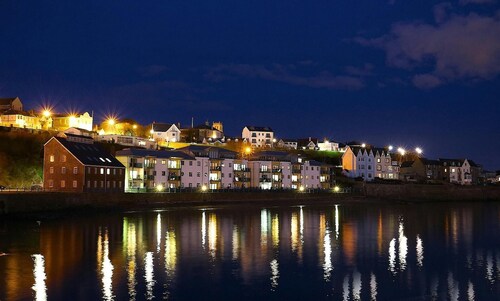 Seymour, Johnston - Two Bedroom Cottage, Sleeps 4