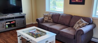 Spacious 1-bedroom Apt close to Homer Spit