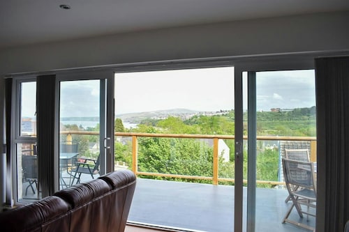 Harbour View, Fishguard