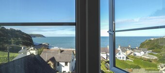 Golygfa Mor, Tresaith