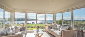 Pentir, Gwbert - Four Bedroom Cottage, Sleeps 7