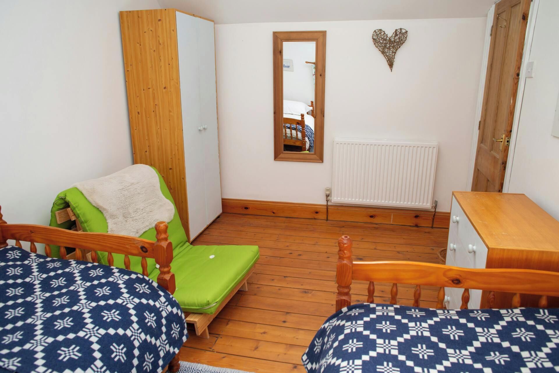 2 soverom, wi-fi (inkludert) og sengetøy