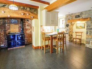 Dining - Parrog Stores (Newport)