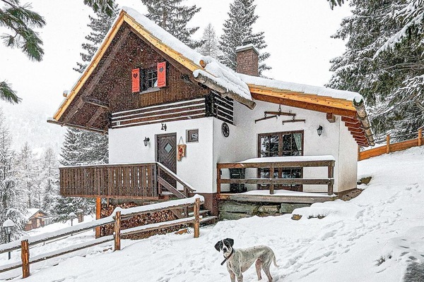 Sechszirbenhütte am Falkert in den Nockbergen