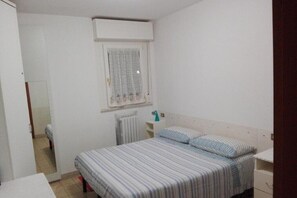 3 多间卧室、WiFi、床单