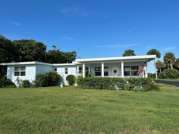 Exterior - Susannah River House located on banks of Indian River Lagoon in The Sunrise City (Fort Pierce)