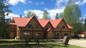 Unclassified image, 2 of 6, button - Liard Lodge & RV Park (Liard River)
