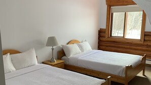 Unclassified image, 3 of 6, button - Liard Lodge & RV Park (Liard River)