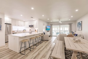 Interior - 1041 PD - Premium Plus - Garden Pool View Retreat (Siesta Key)