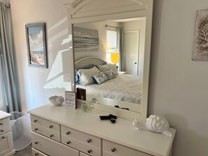 1 bedroom, Internet