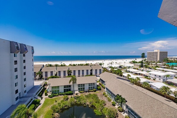 Exterior - 1080-705 - Standard Plus - Elevated Beach View Living (Siesta Key)