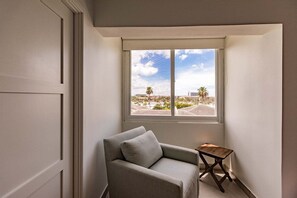 Interior - 1125-407 - Premium Plus - Step into Coastal Paradise (Siesta Key)
