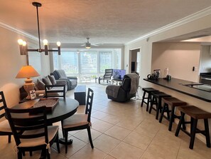 Interior - 1128 PL - Premium - Escape to this Pondside Paradise (Sarasota)