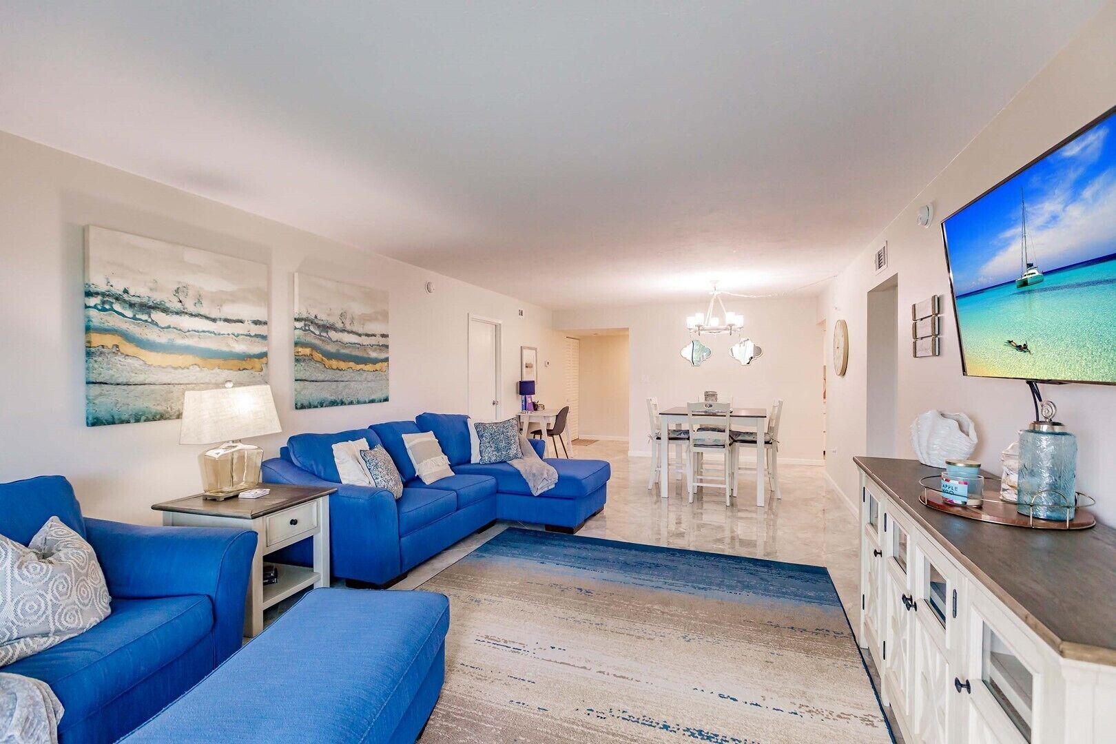 リビング エリア