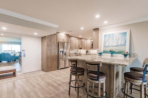 Interior - 1200-602 - Premium Plus -Enjoy Relaxing Bayfront Bliss (St. Petersburg)