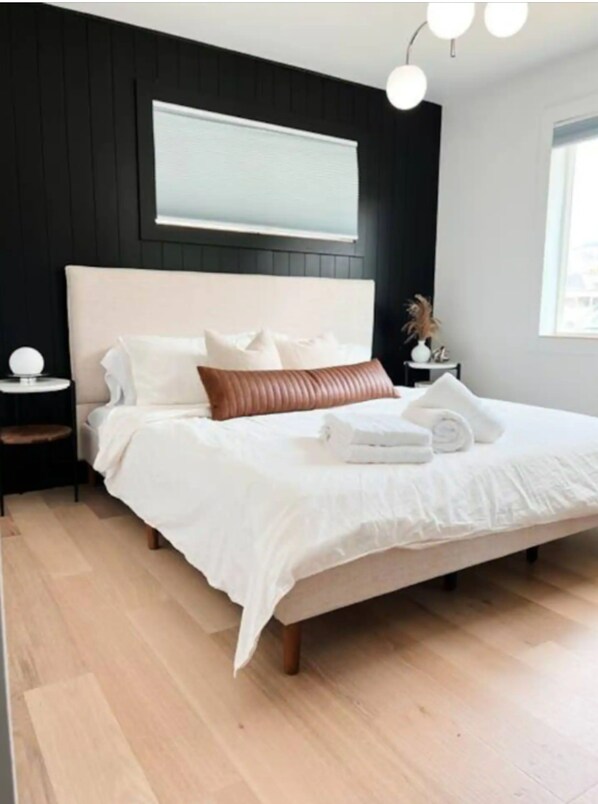 Signature House, Non Smoking, Hot Tub | 3 bedrooms, individually decorated, individually furnished