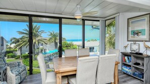 Dining - 6044 WPW 3 Bedroom Condo Steps From the Pool (Siesta Key)