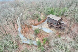 Exterior - 3 Suites with Game/Movie Room & Hot Tub (Highlands)