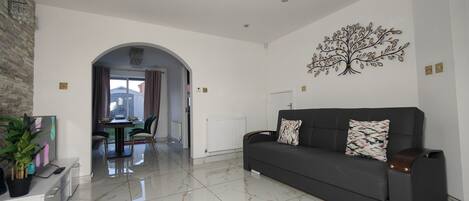 Hus | Oppholdsområde | Flatskjerm-TV