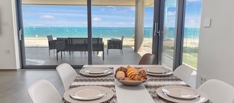 Sun and Sea Apartment in Astros