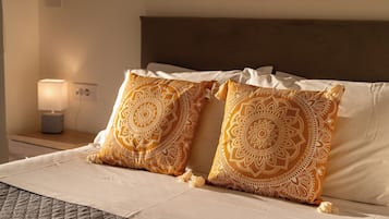 2 slaapkamers, een strijkplank/strijkijzer, gratis wifi, beddengoed