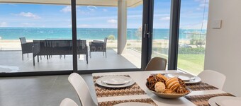 Sun and Sea Apartment in Astros,  Beachfront, 2 Bathrooms,Sunset Balcony,Parking