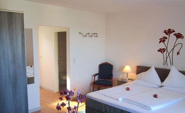 1 habitación, cuna de viaje, wifi y ropa de cama