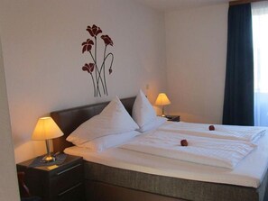 1 habitación, cuna de viaje, wifi y ropa de cama