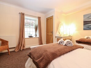 2 개의 침실, 각각 다른 스타일의 인테리어, 각각 다르게 가구 비치, 무료 WiFi