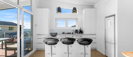 Fridge, microwave, dishwasher, coffee/tea maker