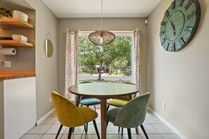 تناول الطعام