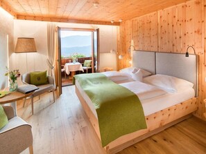 1 habitación y cuna de viaje